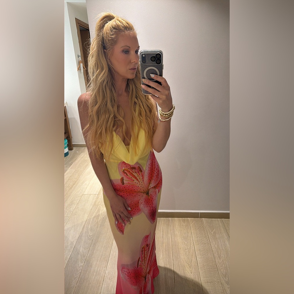 Yellow Maxi Dress wi/Pink Floral Print - Picture 3 of 4